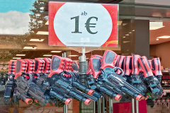 4-Mehr-als-eins-LEIDER